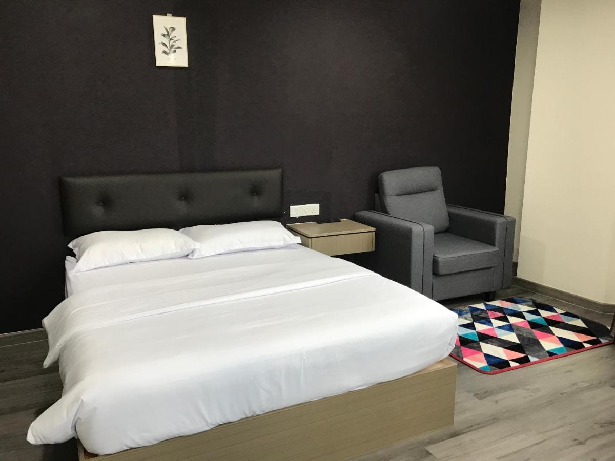 Simpang Renggam Oyo 90506 Z Stay Inn Hotel מראה חיצוני תמונה