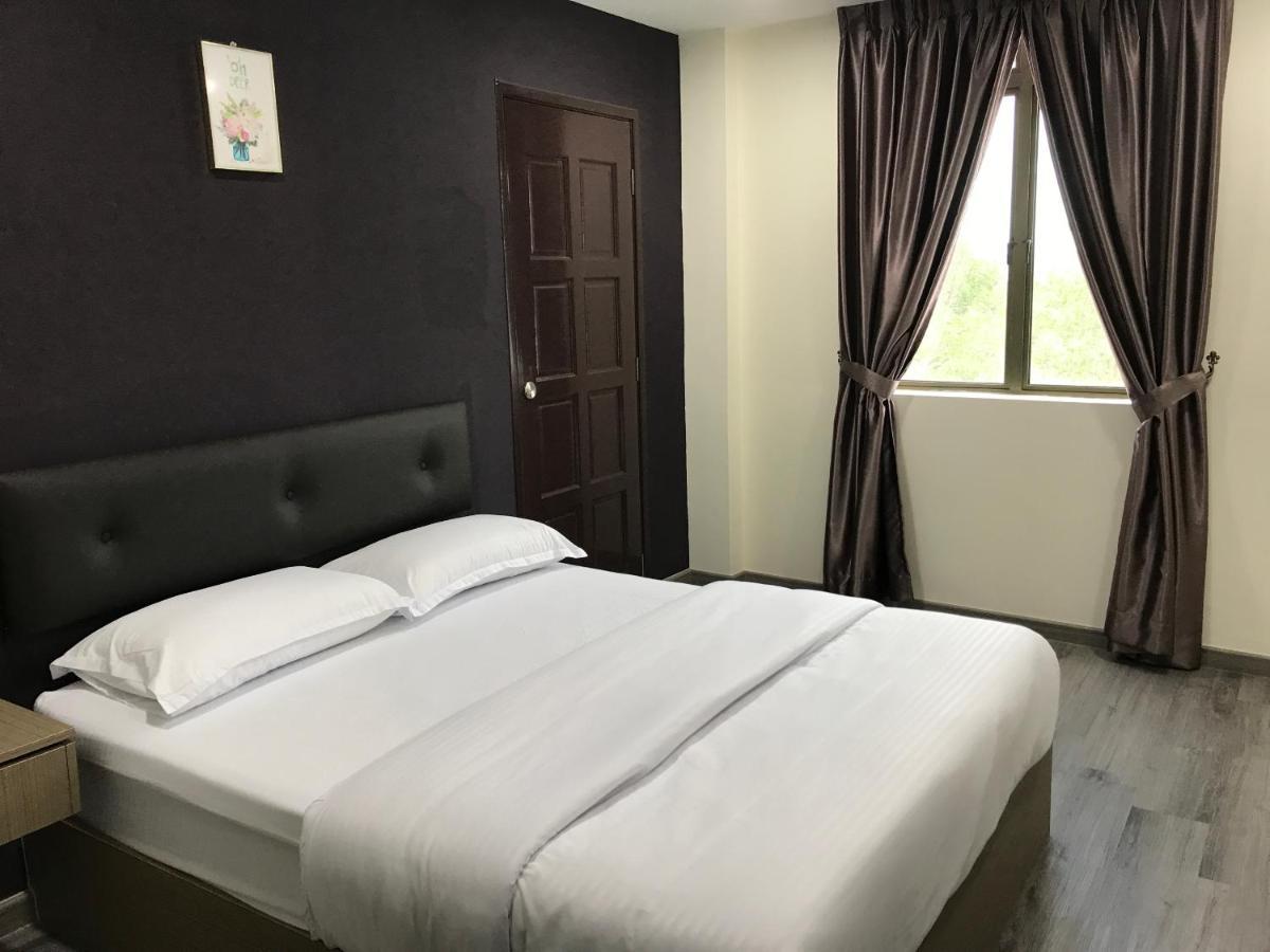 Simpang Renggam Oyo 90506 Z Stay Inn Hotel מראה חיצוני תמונה