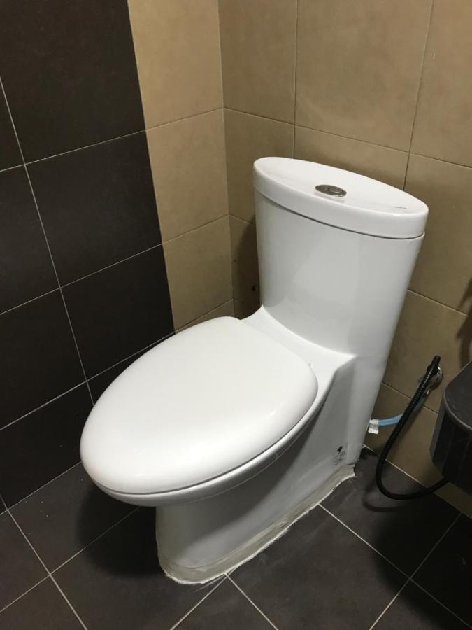 Simpang Renggam Oyo 90506 Z Stay Inn Hotel מראה חיצוני תמונה
