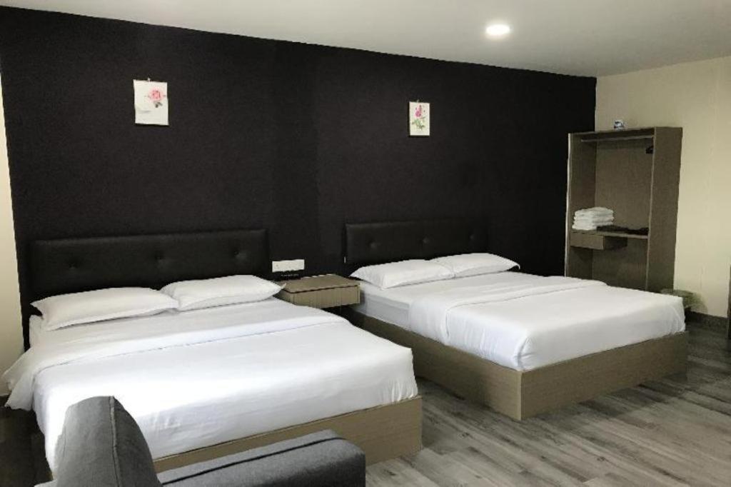Simpang Renggam Oyo 90506 Z Stay Inn Hotel מראה חיצוני תמונה